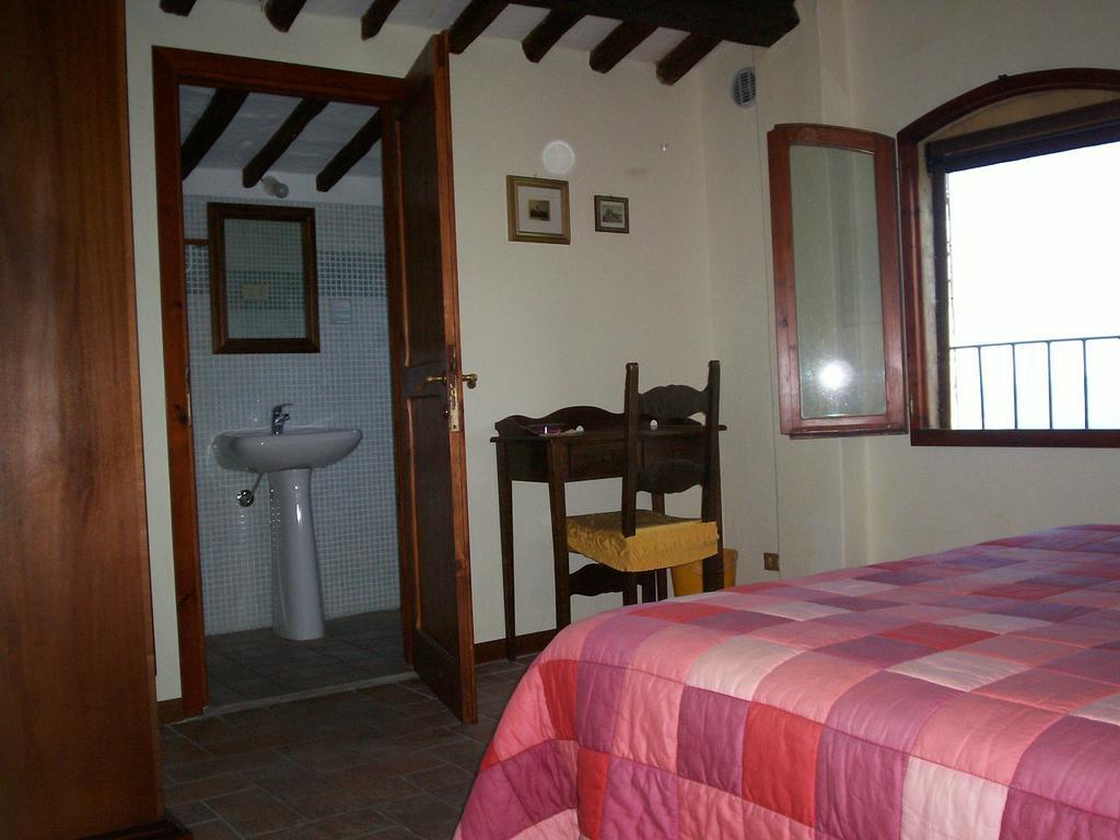 Podere Il Caggio Rooms San Gimignano Luaran gambar